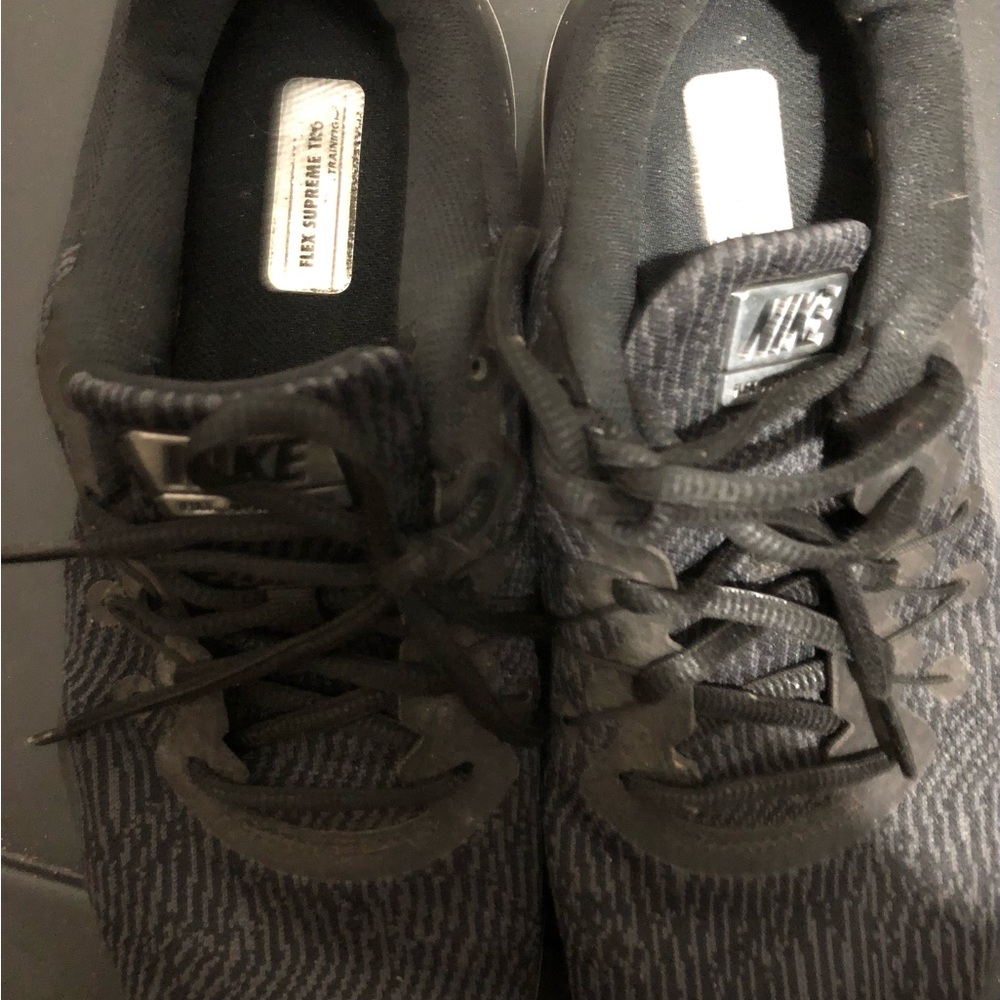 Nike Black and Gray Running Shoes